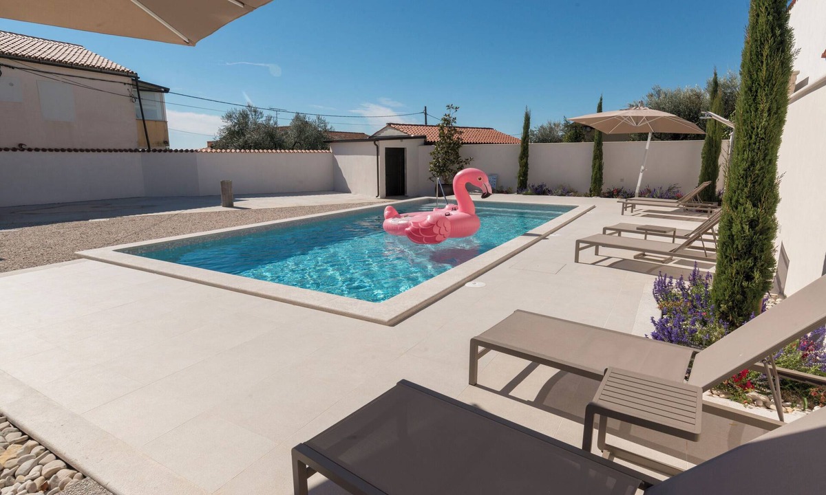 Valica House | Villa ROZA (79156-K1) - Umag