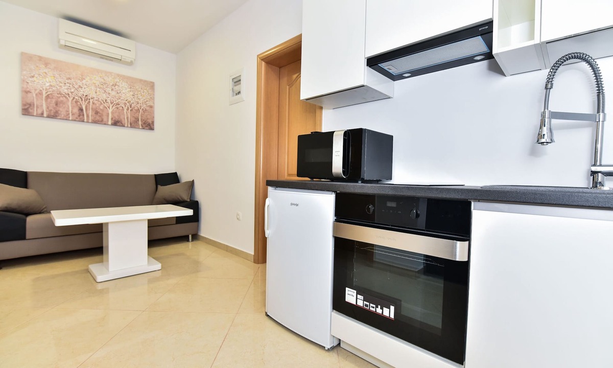 Vir Villa | Villa Sana