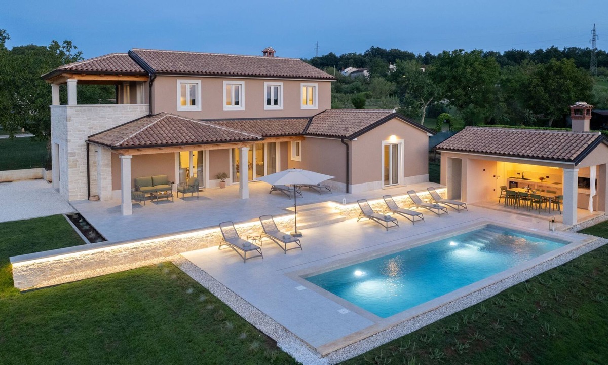 Beram House | Villa Sentiero by Interhome