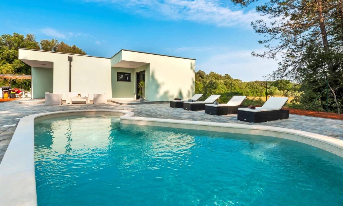 Borik Villa | Villa Sirene by Villas Guide