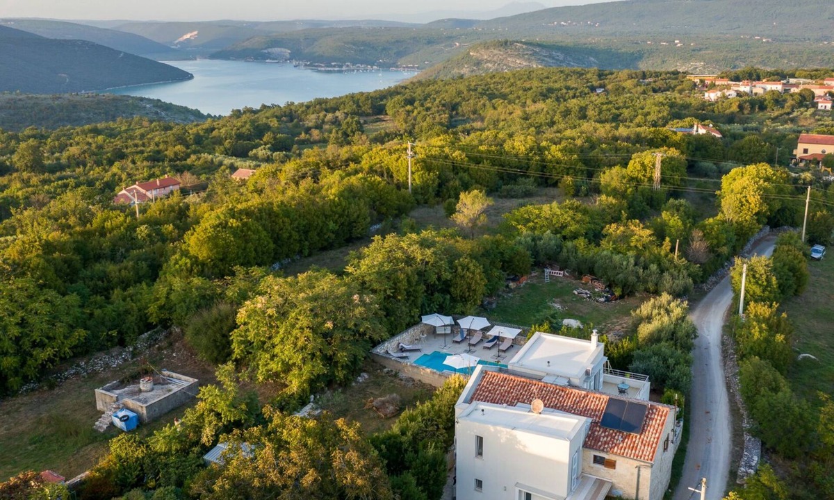 Rakalj Villa | Villa Sole by Villas Guide