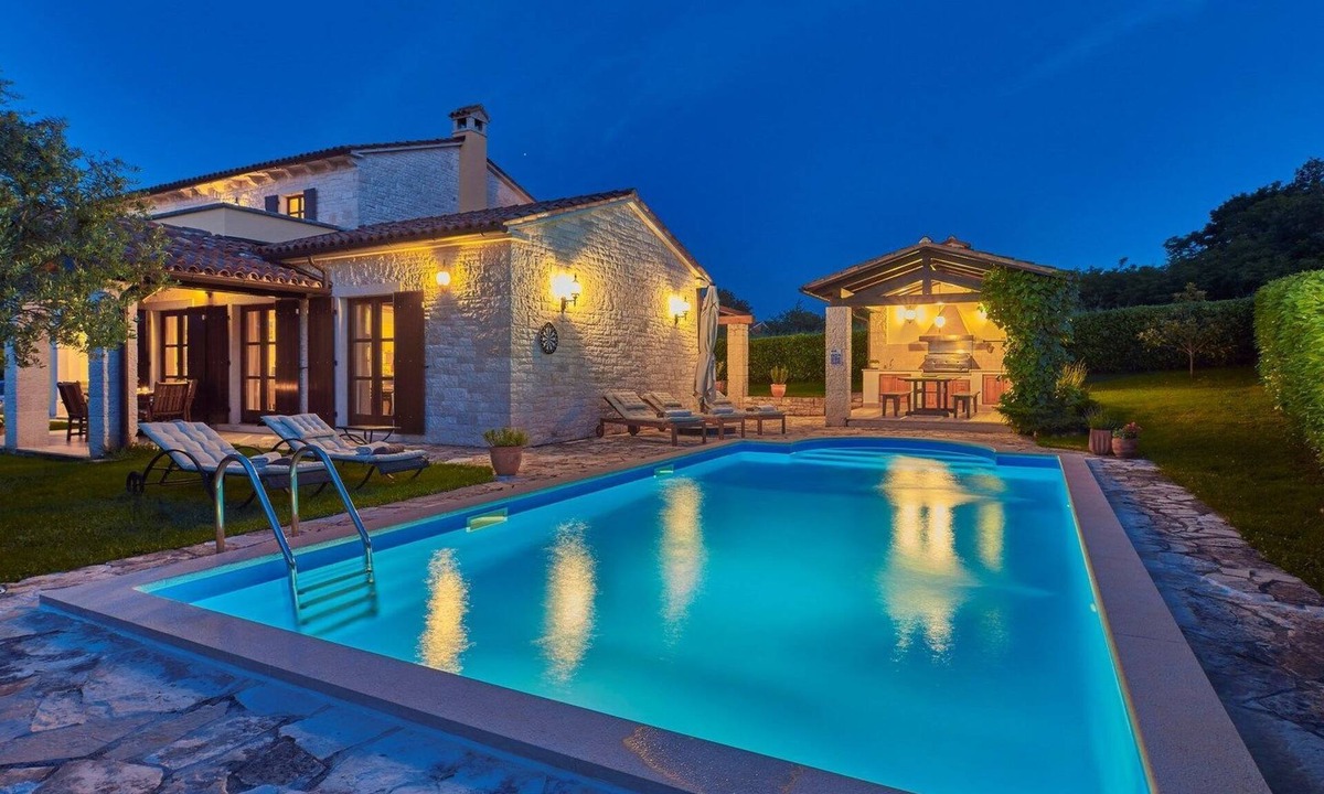 Karojba House | Villa Sujevic für unvergessliche Ferien , Istrien by Interhome