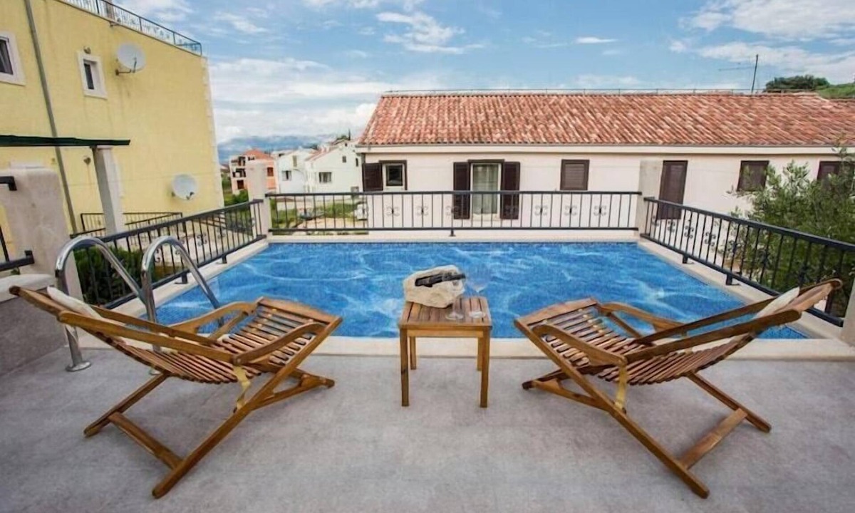 Sutivan Villa | Villa Suzy Lux- Duplex Two Bedroom Villa with Swimming Pool and Sea View