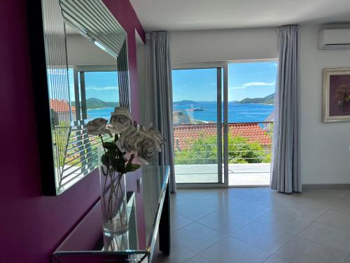 Tribunj Apartment | Villa White