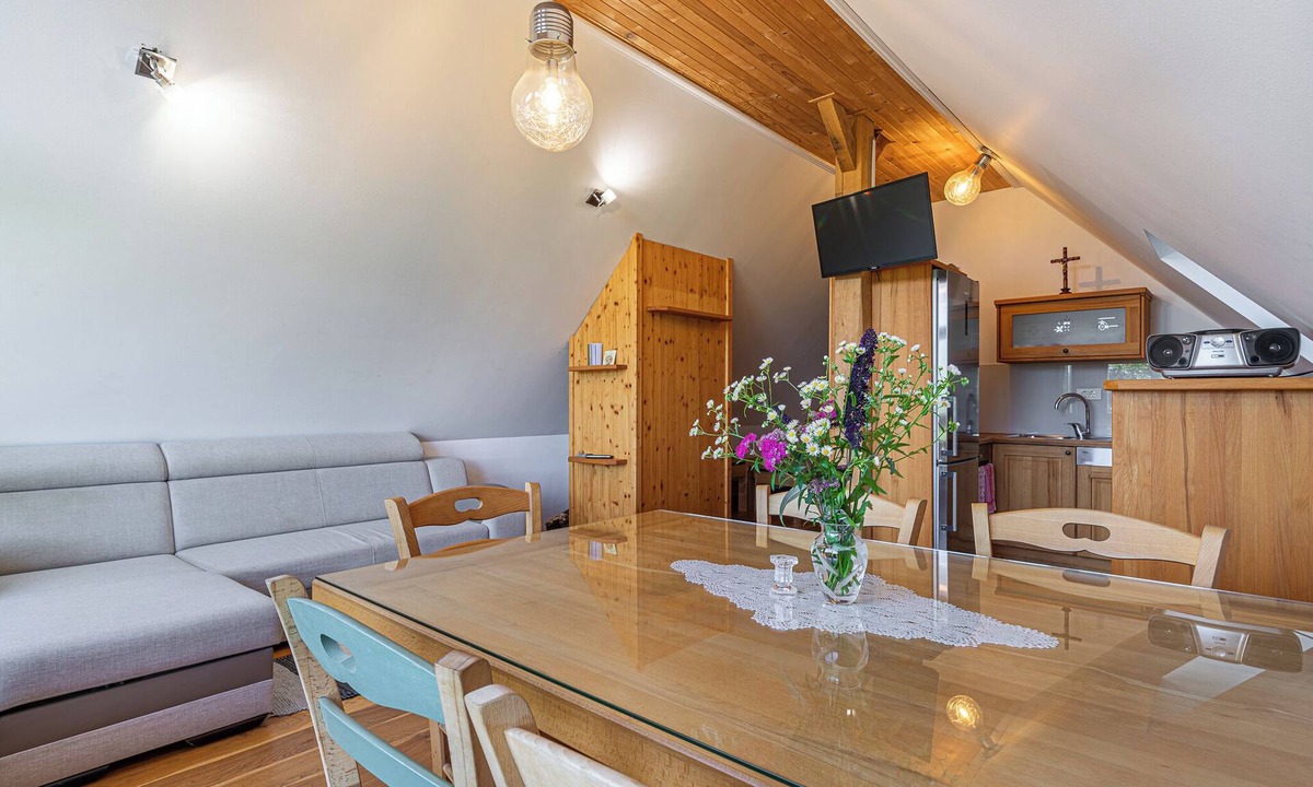 Srednje Grcevje House | Vineyard cottage Škatlar 3