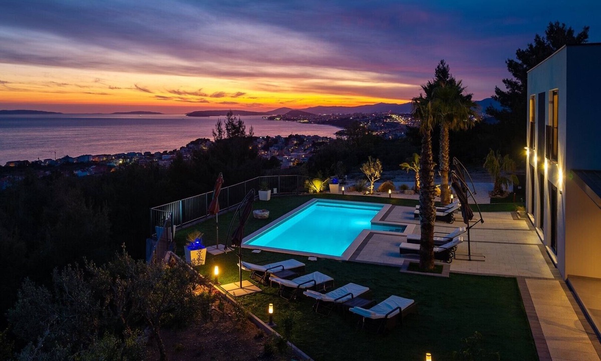 Podstrana Villa | Welcome to Villa El Capitano – Your Private Seaview Retreat Near Split