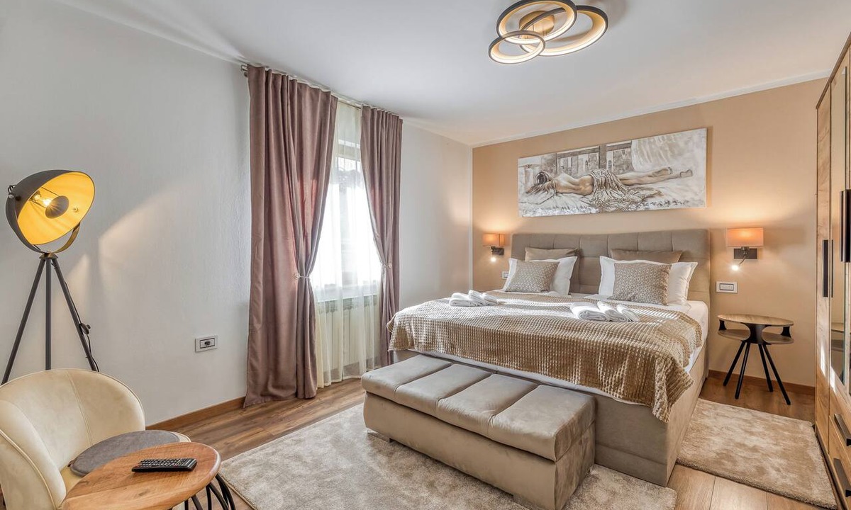 Pazin Apartment | Wonderful pet-friendly 2-bedroom apartment with AC in quaint Pazin