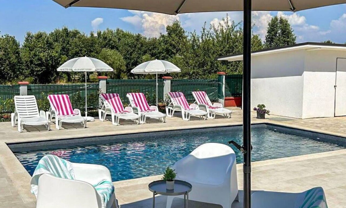 Cancini House | Wonderful private villa for 10 people with private pool, WIFI, A/C, TV, terrace and pets allowed