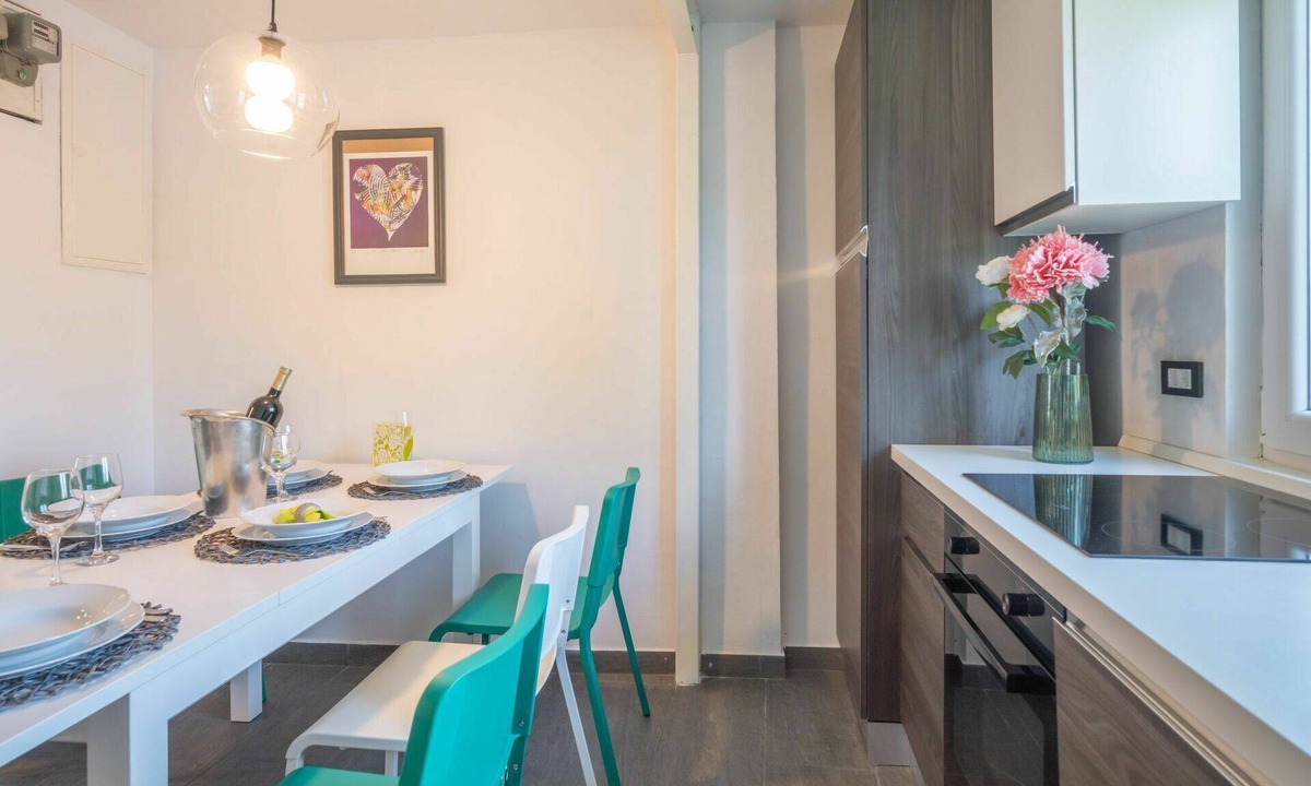 Fuzine House | Wonderful private villa for 8 people with A/C, hot tub, WIFI, private pool, TV and parking