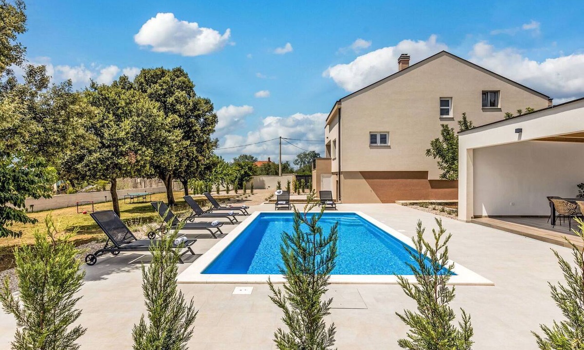 Murvica House | Wonderful private villa for 8 guests with private pool, A/C, WIFI, TV and terrace