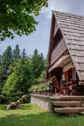 Jesenice House | Wooden Cottage