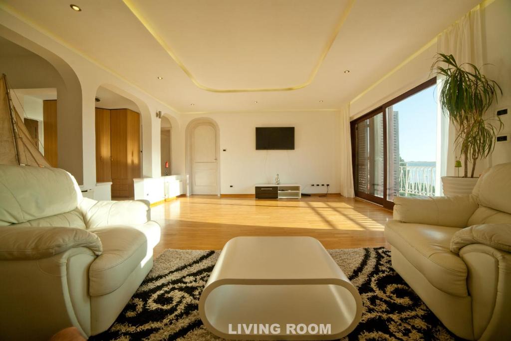Portoroz Villa | XXL Luxury Apartment & Top sea view