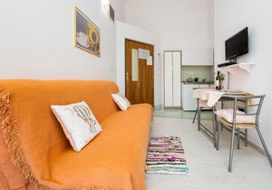 1 Bedroom Nice Apartment In Potocnica