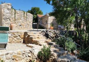 2 bedroom accommodation in Malinska in Nenadići