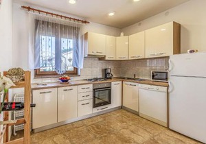 2 Bedroom Awesome Apartment In Pula in Pula