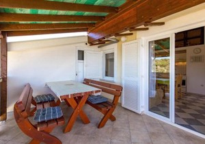 2 Bedroom Nice Apartment In Potocnica