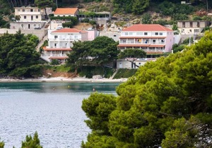 Apartments Franka Saplunara-One-Bedroom Apartment with Terrace and Sea View No 3