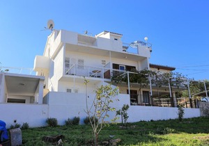 Apartments with parking space Slatine - Ciovo - 2030 in Trogir