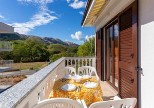 Beach Front Apartment In Jurandvor in Jurandvor