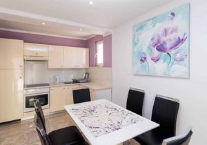 Holiday apartment with sea view and air conditioning in Dramalj
