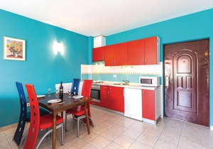 Lovely apartment in Makarska with WiFi in Makarska