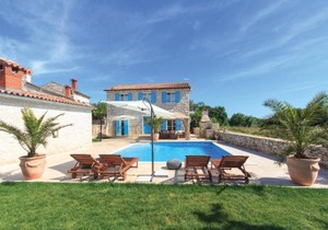 Luxurious Home In Hrboki in Hrboki