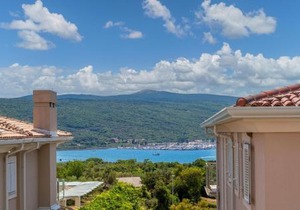 Luxurious Home In Kornic