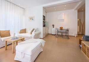 Nice apartment in Murter