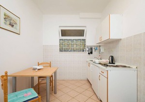 Nice apartment in Saplunara with house sea view