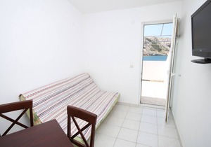 One bedroom apartment with terrace and sea view Metajna, Pag (A-6336-b) in Zubovići