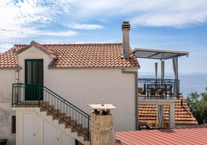 Seaside secluded apartments Cove Tvrdni Dolac, Hvar - 8703 in Gdinj