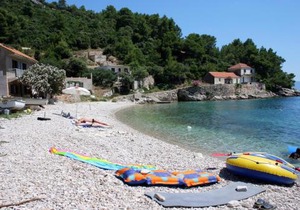 Secluded fisherman's cottage Cove Skozanje, Hvar - 19749 in Gdinj