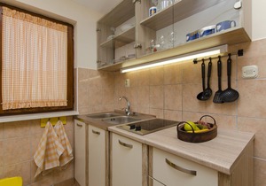 Studio flat with terrace and sea view Ražanj, Rogoznica (AS-4864-b) in Rogoznica