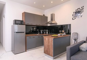 Stunning apartment in Kastel Gomilica with WiFi in Kastel Gomilica