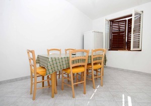 Three bedroom apartment with balcony Novalja, Pag (A-9350-b) in Novalja