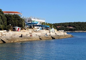 Two bedroom apartment with a swimming pool Pula (A-18826-a) in Pula