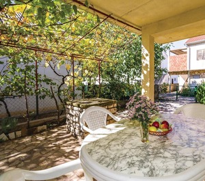 Terrace Sea Karin Gornji Novigrad 