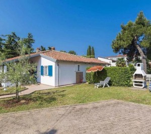 Apartments Nika Umag 