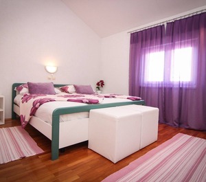 Holiday Rab Stadt Persons Bedrooms 