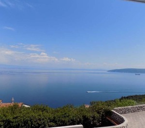 Draga Seaview Terrace Air Condition 