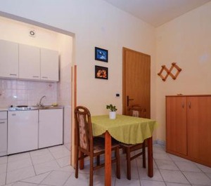 Ferienwohnung Pjescana Uvala Für Personen Schlafzimmer 
