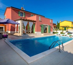 Apartments Nika Umag 