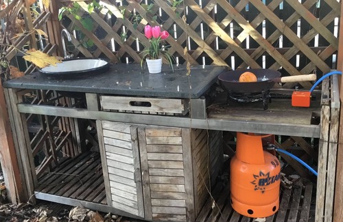 Ljubljana House | Lovely room with barbecue terrace and free parking on premises