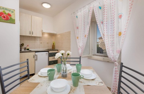 Gabonjin Apartment | 1 bedroom accommodation in Gabonjin
