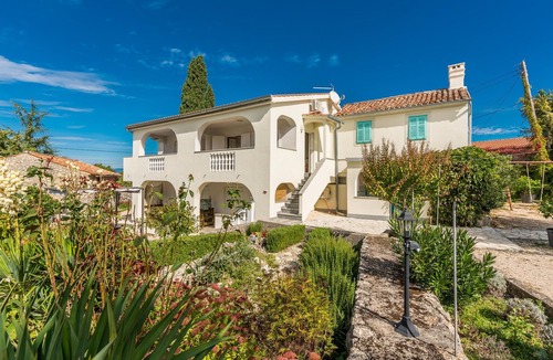 Rasopasno Apartment | 1 bedroom accommodation in Malinska