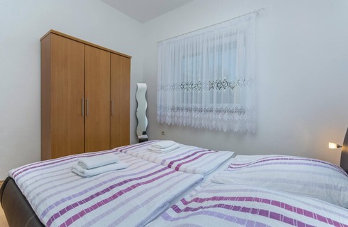 Rovinjsko Selo Apartment | 1 bedroom accommodation in Rovinj