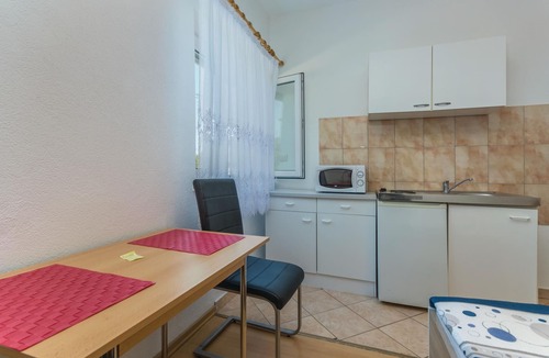 Rovinjsko Selo Apartment | 1 bedroom accommodation in Rovinj