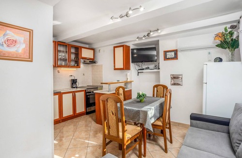 Smrika House | 1 bedroom amazing home in Grmani, Smrika