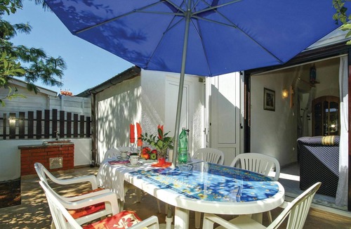 Cervar Porat House | 1 bedroom awesome home in Cervar Porat