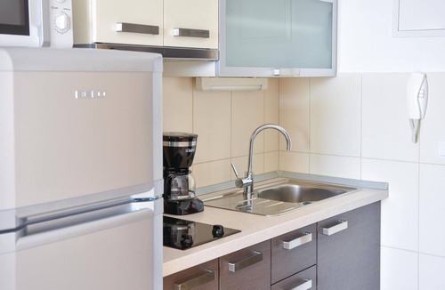 Celina Apartment | 1 bedroom beach front apartment in Stanici
